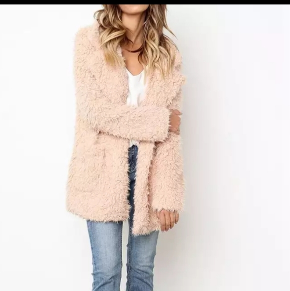 Blush faux fur soft cozy coat - Picture 2 of 8
